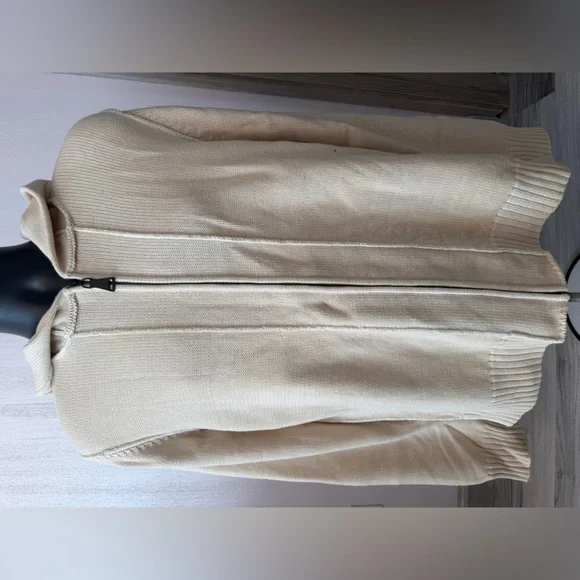 DKNY Men's Cream Hoodie Sweater - Picture 2 of 8